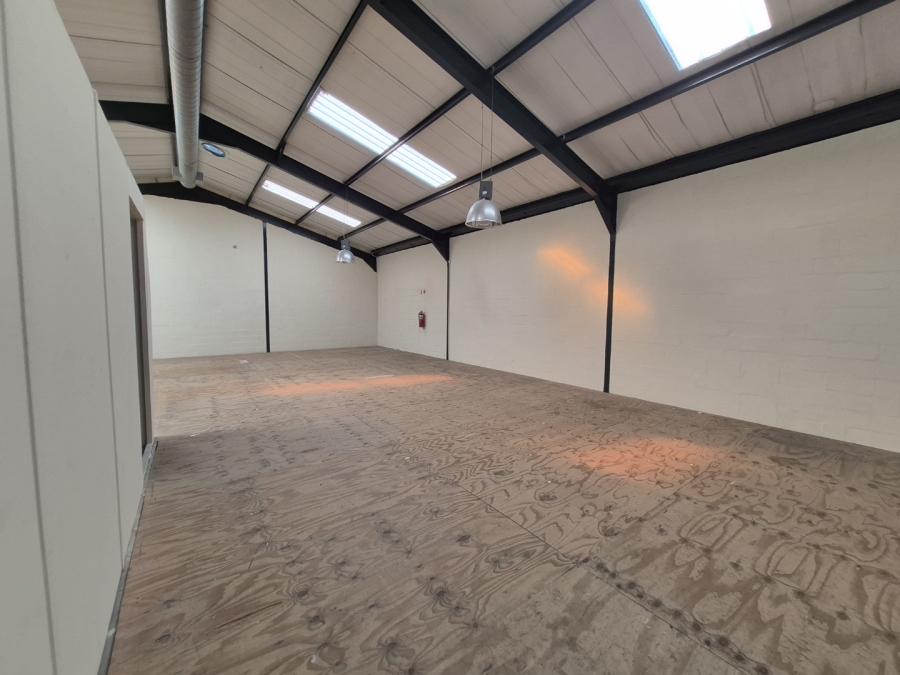 To Let Commercial Property for Rent in Maitland Western Cape